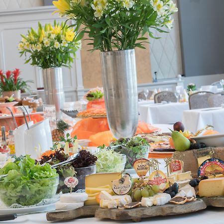 Seehotel Waldstaetterhof Swiss Quality Брунен Екстериор снимка