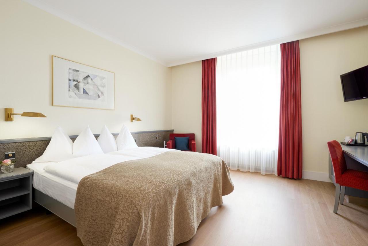 Seehotel Waldstaetterhof Swiss Quality Брунен Екстериор снимка