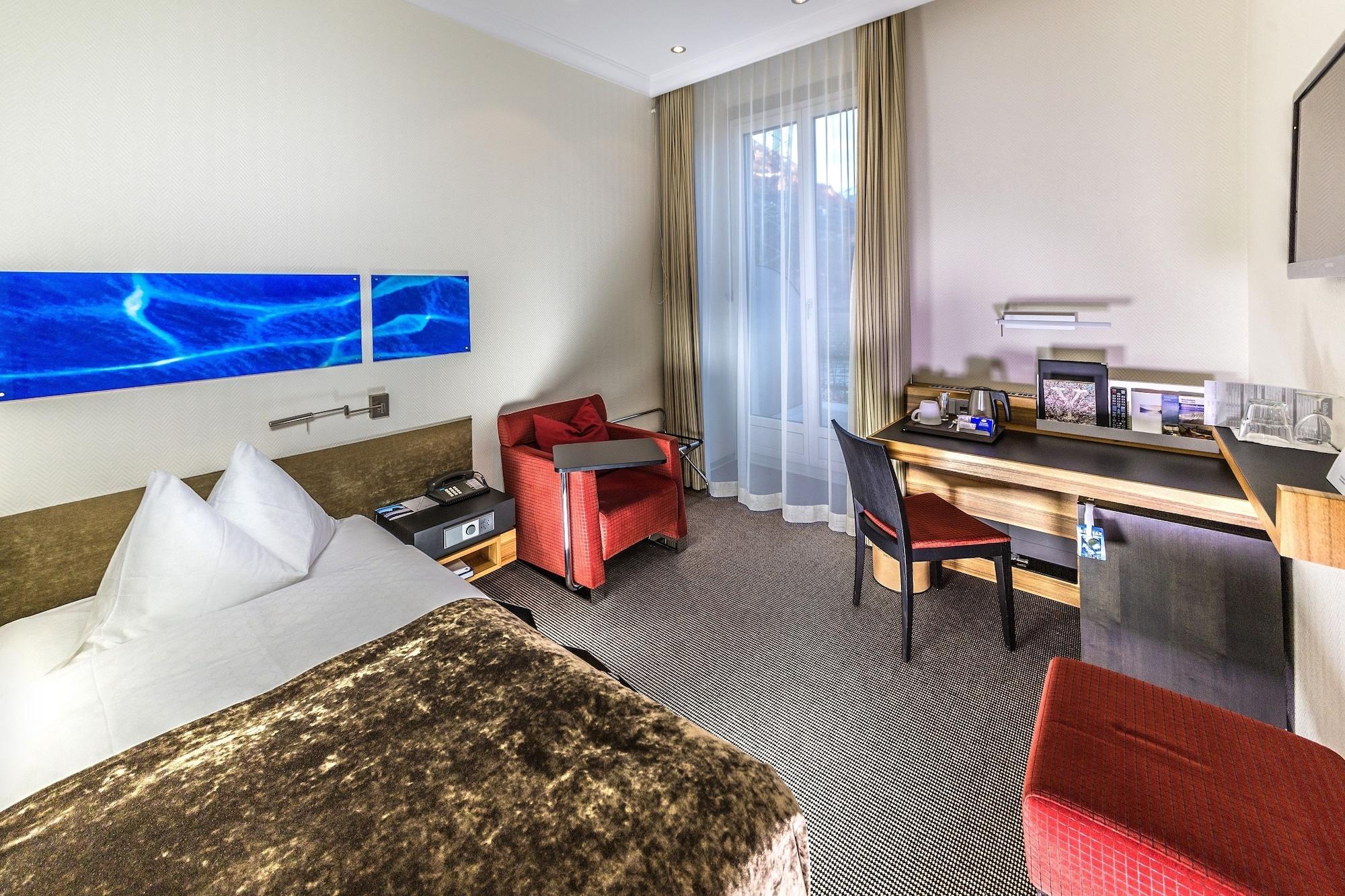 Seehotel Waldstaetterhof Swiss Quality Брунен Екстериор снимка